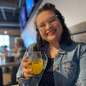 Meet your Posher, Elizabeth